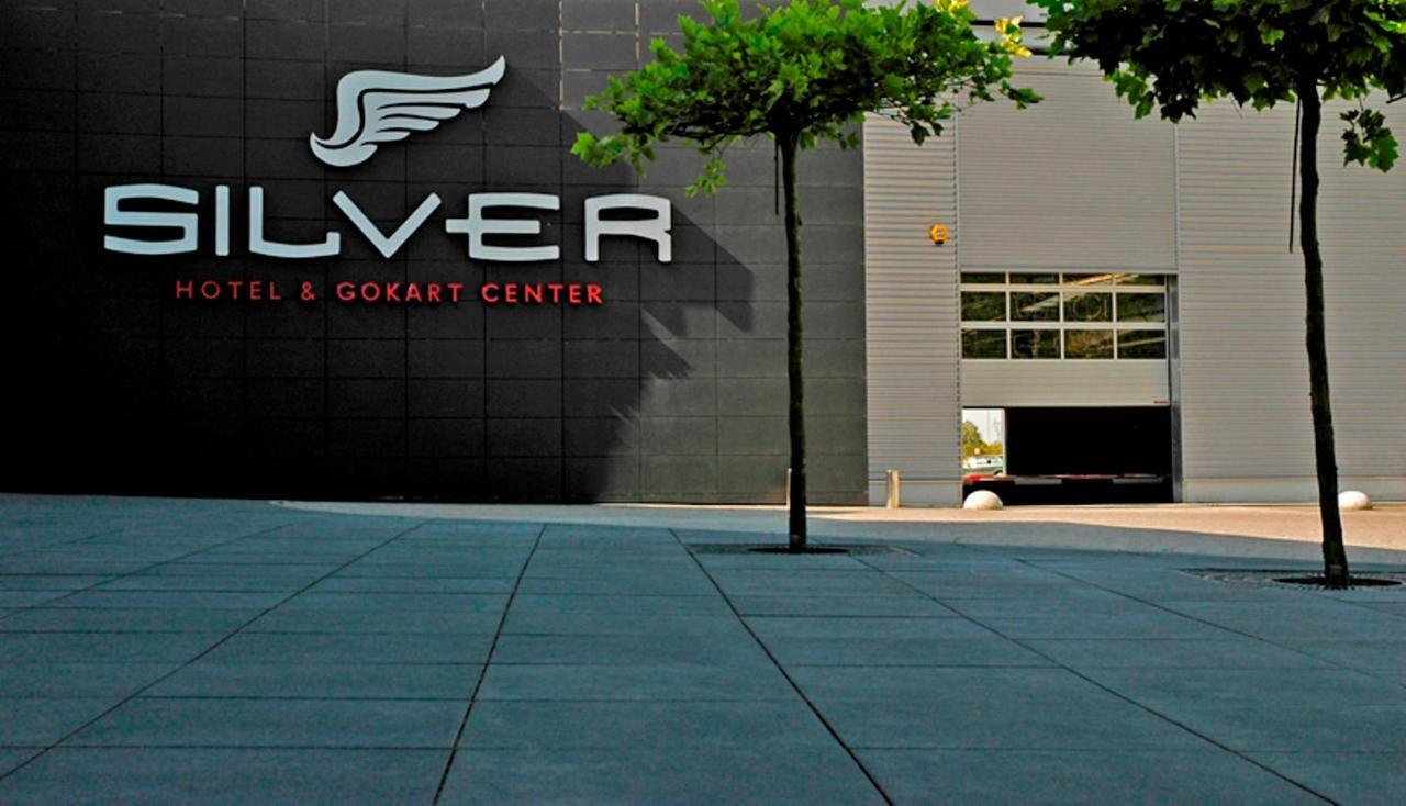 Silver Hotel & Gokart Center Szczecin Exterior photo
